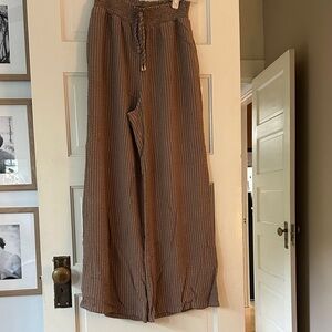 Wide leg Tan Pants